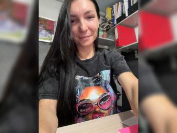 Lisa2016 webcam model stream image