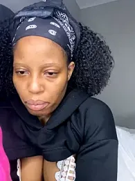Diamondpussy97 webcam stripchat model stream image