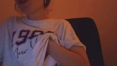 Larafoxok webcam cam4 model stream image