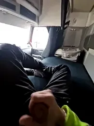 Smartzy76 webcam model stream image