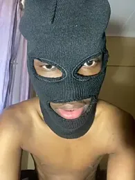 lootlove-26 webcam stripchat model stream image