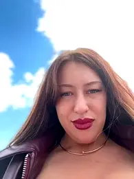 AndreaMood webcam model stream image