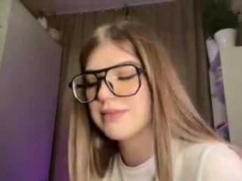 KathieBanister webcam model stream image