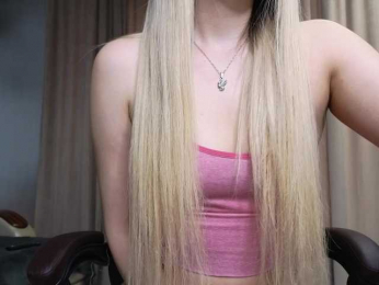 Heaven-Sakura webcam model stream image