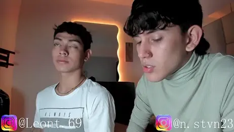 LoganTwink18 webcam stripchat model stream image