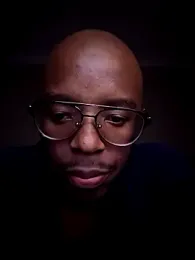 MbeshePTA webcam stripchat model stream image