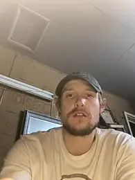 Midwestalpha webcam model stream image