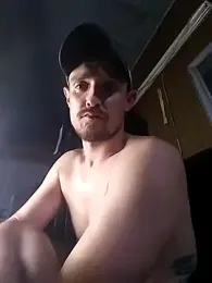 Midwestalpha webcam model stream image