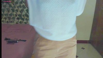 your_hot_wolf webcam model stream image