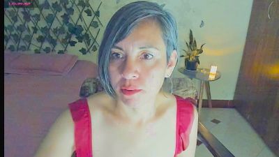 your_hot_wolf webcam model stream image