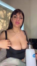 Magikaa webcam model stream image
