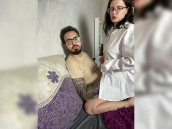 meow-10 webcam model stream image
