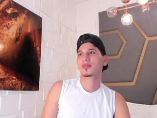 Jhan Rizzot webcam model stream image