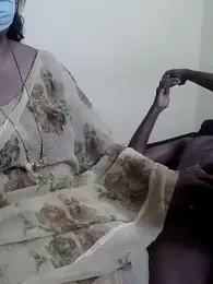 Yoursriya25 webcam model stream image