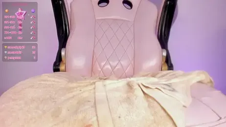 Mia_royal webcam model stream image