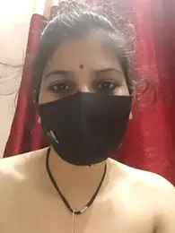 Maahi-Queen webcam model stream image