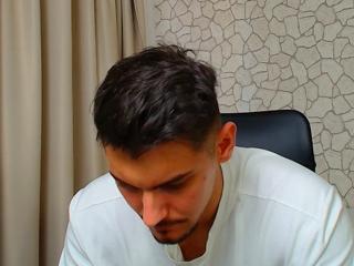 Thomas Reds webcam model stream image