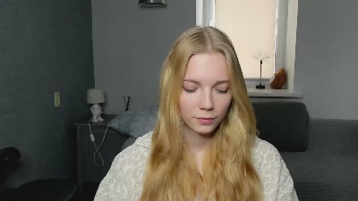 TamekiaDezzutti webcam cam4 model stream image