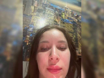 Masha--bear webcam model stream image