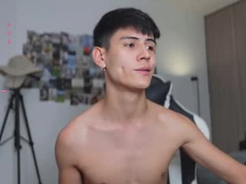 hey_cesard webcam chaturbate model stream image