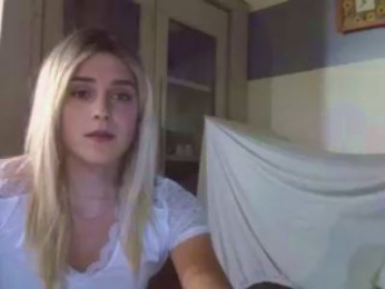 lolaaaaaaaaaa webcam model stream image