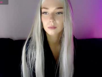 pervyblonde webcam model stream image
