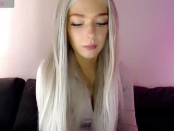 pervyblonde webcam model stream image