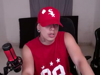 saenz_hotx webcam model stream image