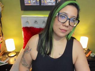Monika Ortiz webcam model stream image