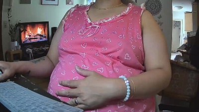GeilySchwanger webcam model stream image