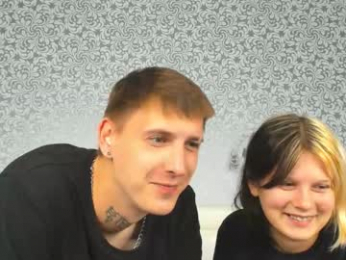 lovelynest webcam chaturbate model stream image