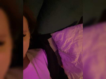 Kitty-Puppy webcam bongacams model stream image