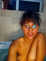 Cherry_kat webcam model stream image