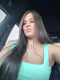 Niki_li webcam model stream image