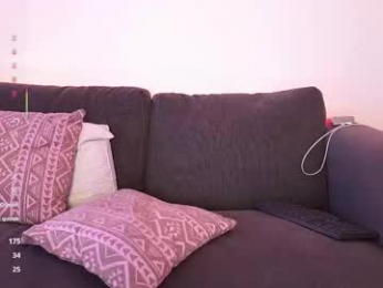 ady_w_o_w webcam model stream image