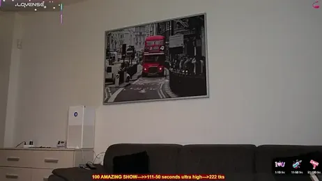 HeySiryy webcam stripchat model stream image