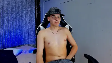 Mike_0233_ webcam model stream image
