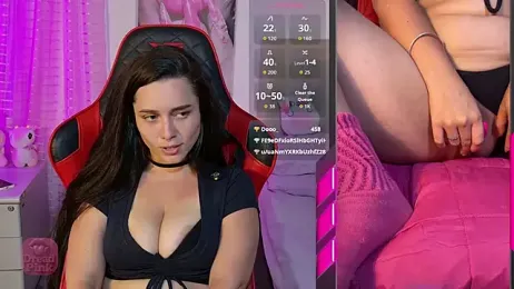 DreadPink webcam model stream image