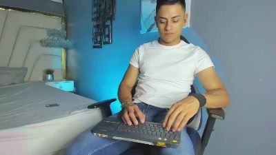 Lucii_fer_ webcam cam4 model stream image