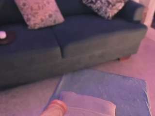 nicolle-w webcam model stream image