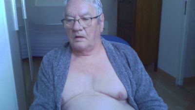 Contact27110 webcam model stream image