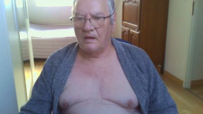 Contact27110 webcam model stream image