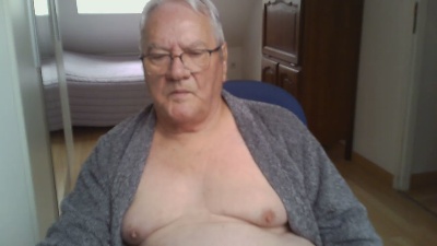 Contact27110 webcam model stream image