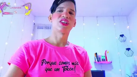 Ariel_Femboy_ webcam stripchat model stream image