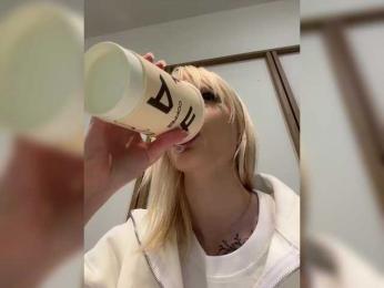 Cristi-Candy webcam model stream image