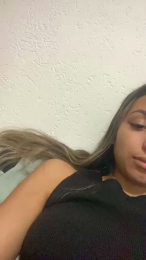 Gabrielly_s2 webcam model stream image