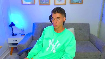 yulian_vasquez webcam model stream image