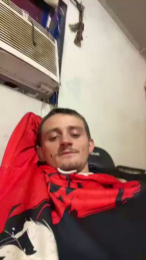 DDROPPA webcam model stream image