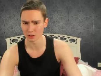 cuteeryan webcam model stream image