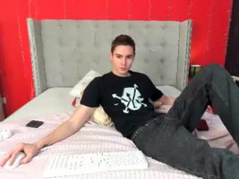 cuteeryan webcam model stream image